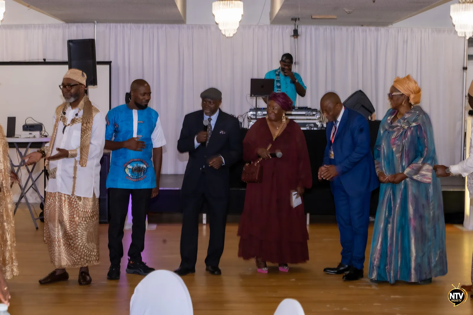 Reception Dinner — photo 10